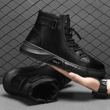 (حذاء جلدي أسود) Men’s Leather Boots — Waterproof & Stylish